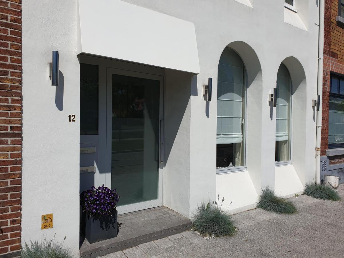 Bed and Breakfast Bed En Bezem Laarne Екстер'єр фото
